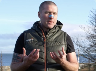 Níall Ó Murchú, breathwork expert, wearing a Naze strip